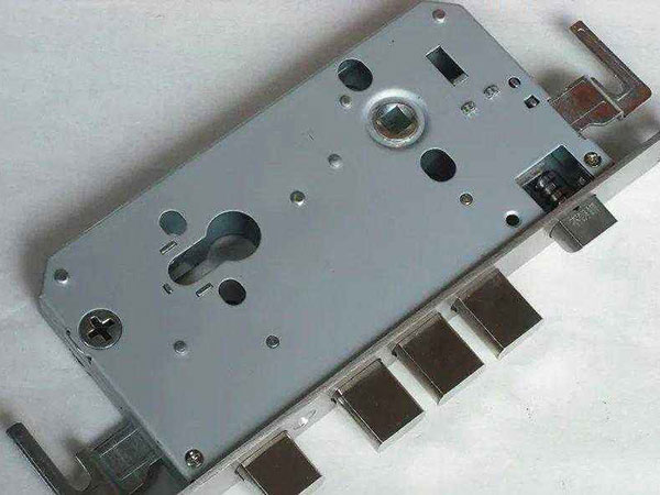 西丰24小时上门开锁公司